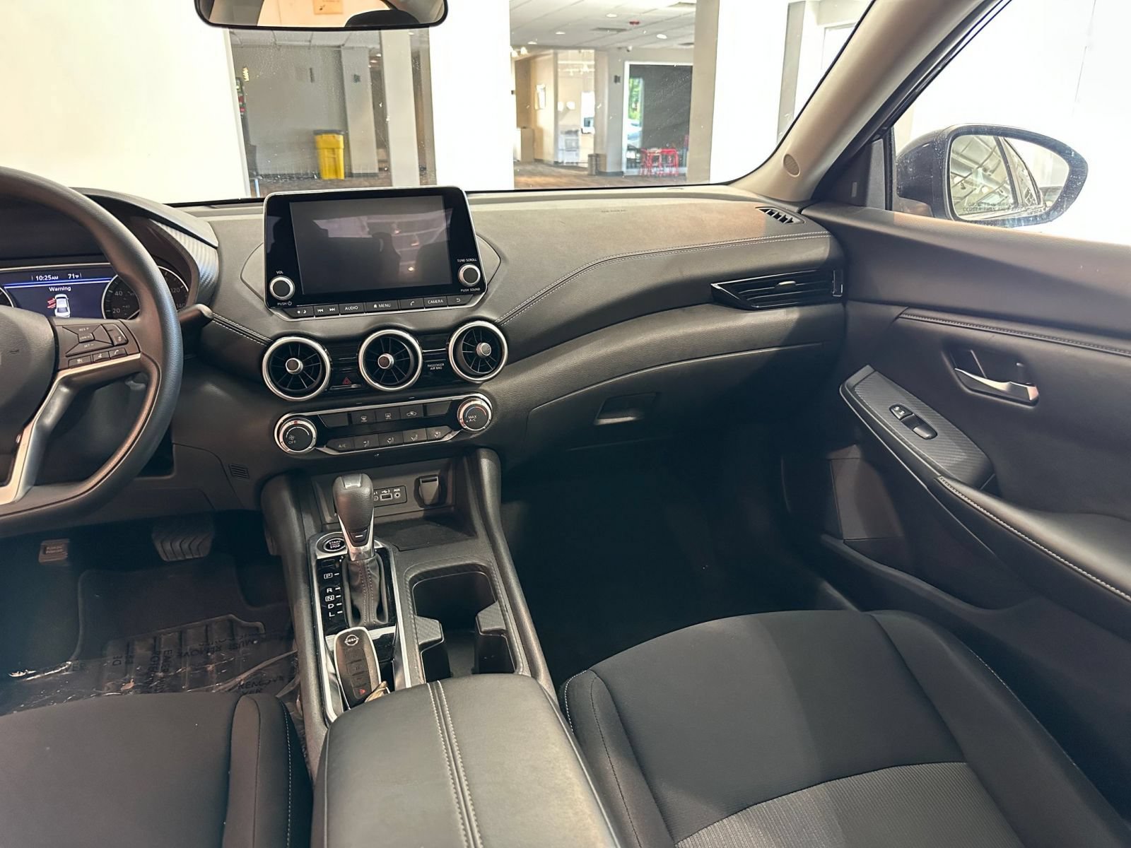 Used 2025 Nissan Sentra SV FWD image 29