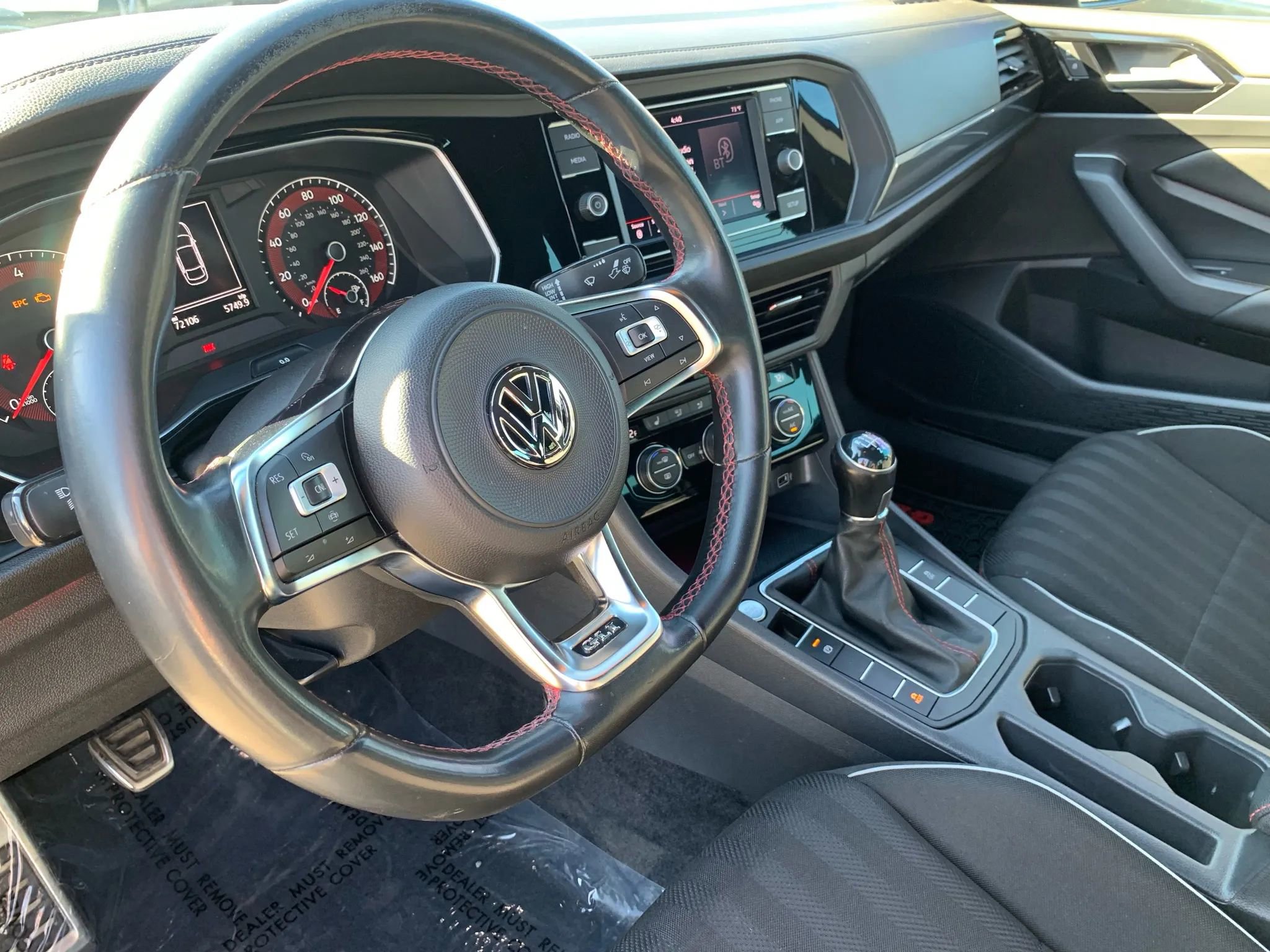 Used 2019 Volkswagen Jetta GLI FWD image 10