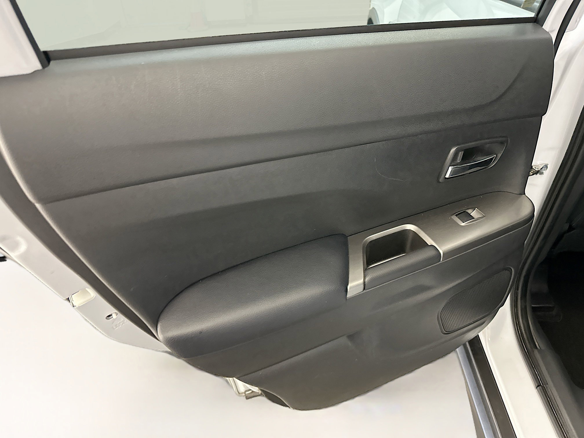 Used 2025 Mitsubishi Outlander Sport SE image 26