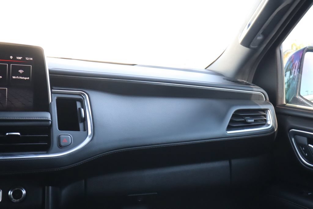 Used 2023 GMC Yukon XL AT4 w/ Max Trailering Package AWD/4WD image 28