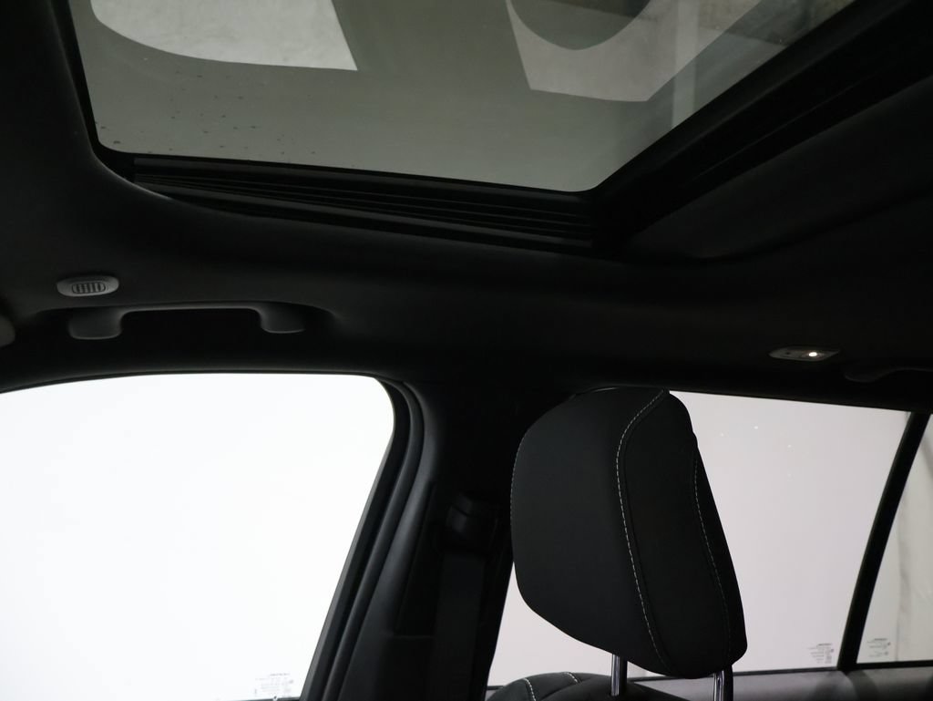 New 2026 Jeep Grand Cherokee Laredo X AWD/4WD image 26