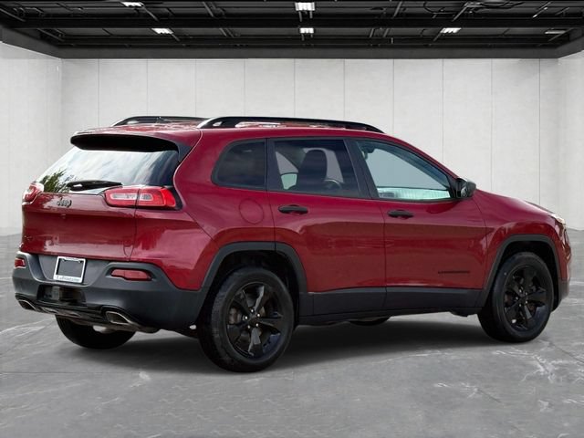 Used 2016 Jeep Cherokee Sport w/ Cold Weather Group AWD/4WD image 5