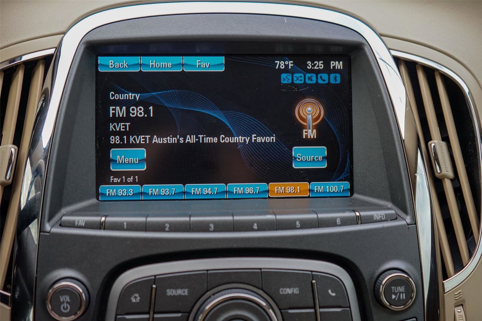 Used 2012 Buick LaCrosse Leather image 12