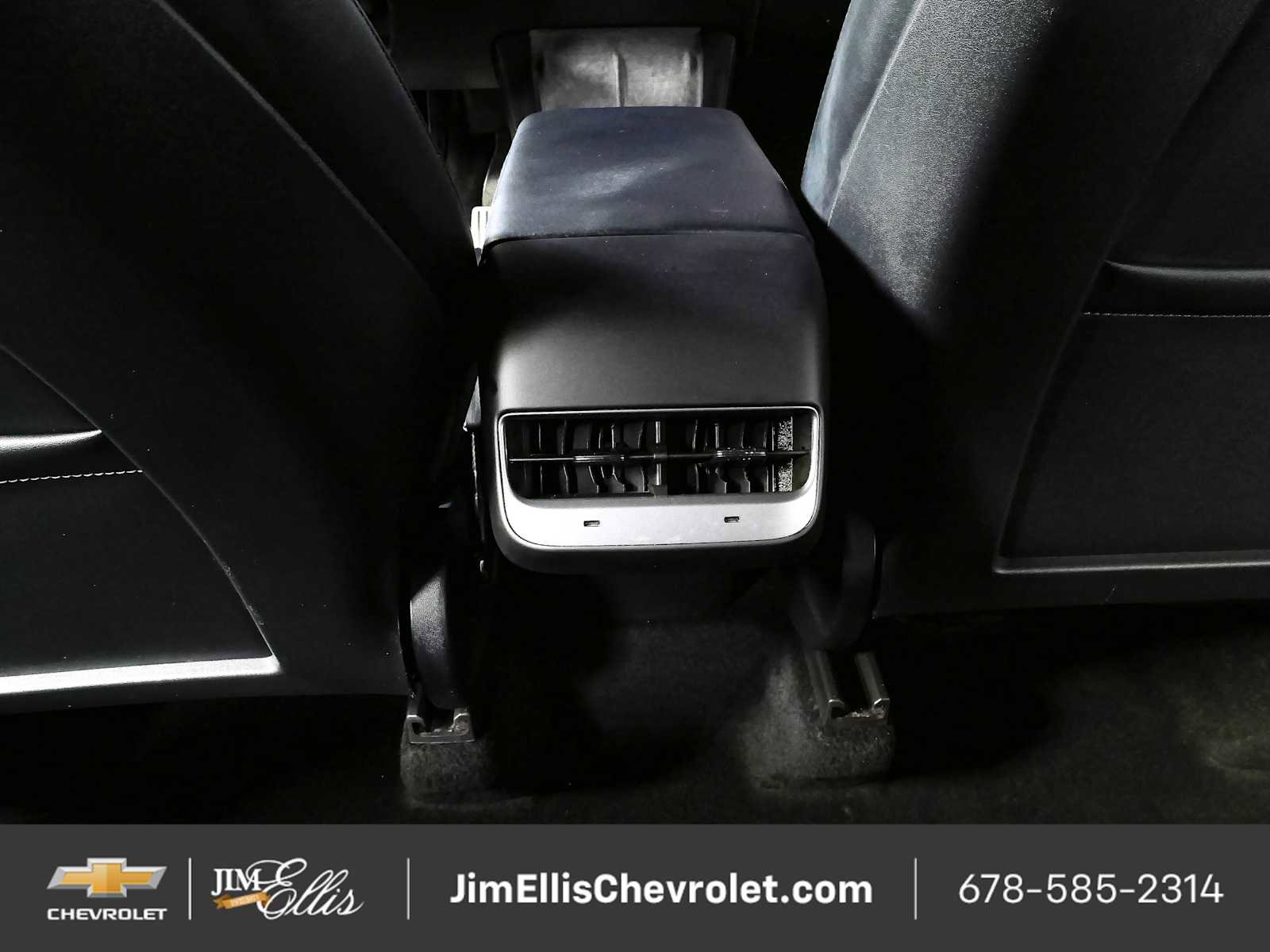 Used 2022 Tesla Model Y Performance AWD/4WD image 18