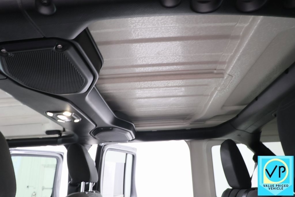 Used 2020 Jeep Wrangler Unlimited Sport S image 9