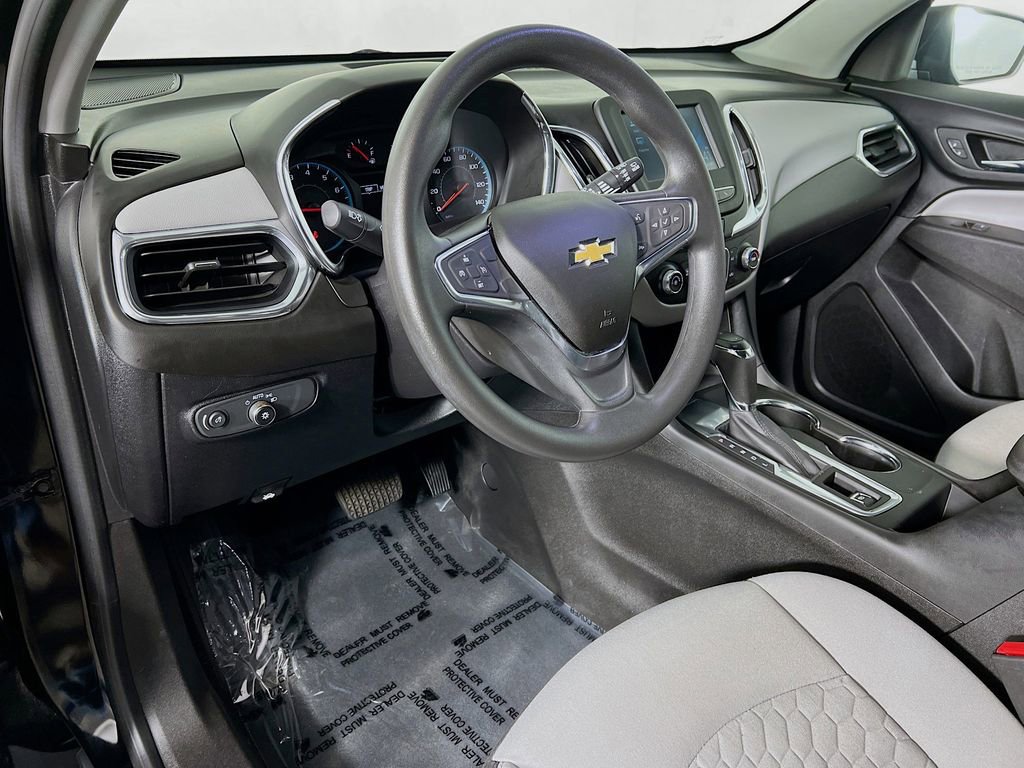 Used 2018 Chevrolet Equinox LS FWD image 9