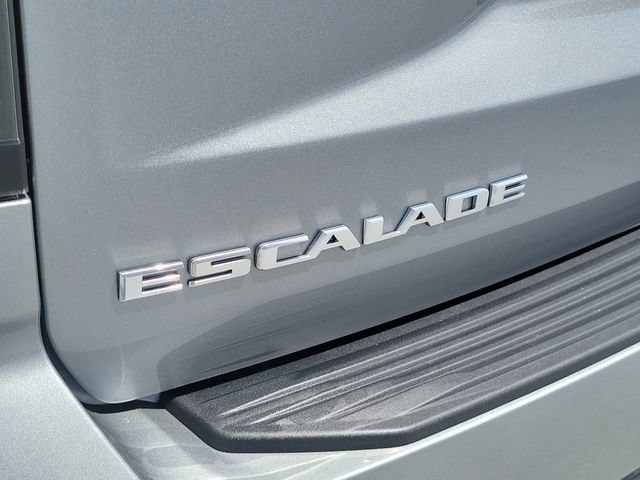 New 2026 Cadillac Escalade ESV Sport w/ Touring Package AWD/4WD image 11