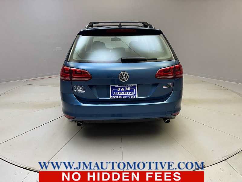 Used 2017 Volkswagen Golf S AWD/4WD image 4