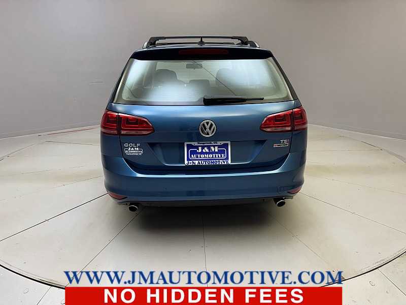 Used 2017 Volkswagen Golf S AWD/4WD image 4