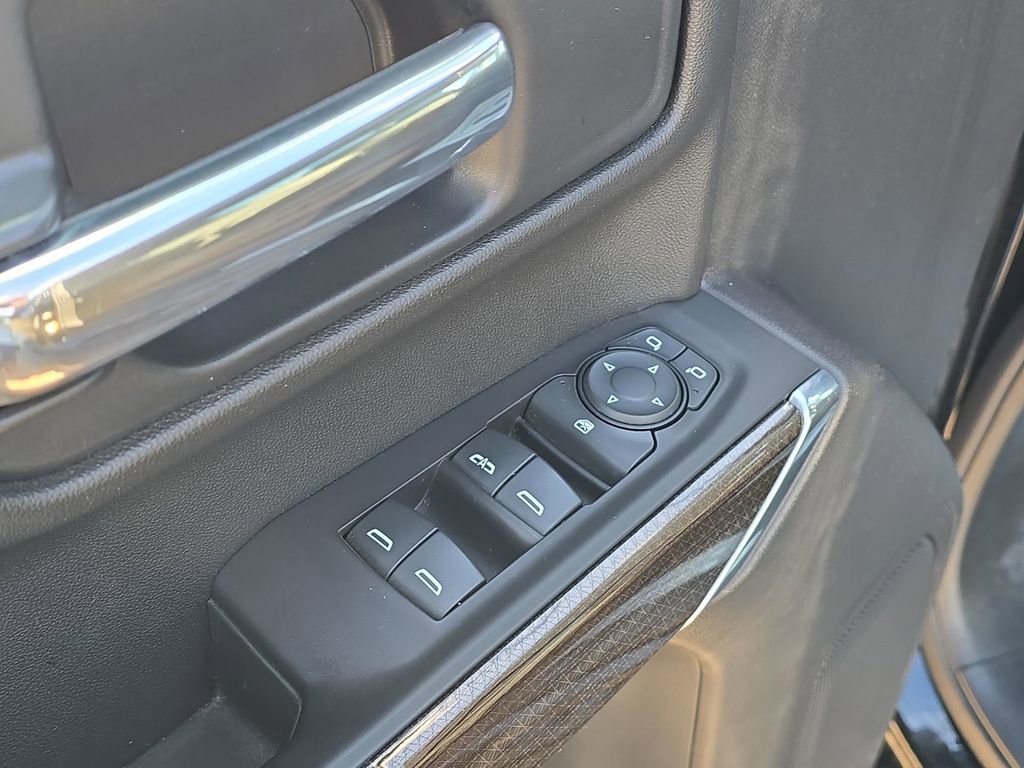 Used 2020 Chevrolet Silverado 1500 RST w/ All-Star Edition image 29