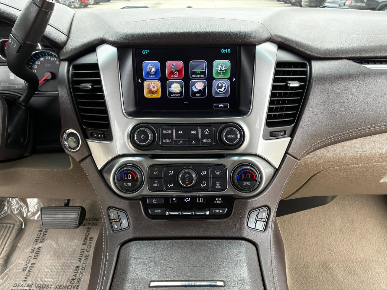 Used 2020 Chevrolet Suburban Premier RWD image 21