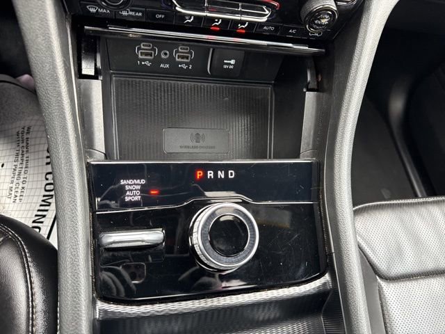 Used 2024 Jeep Grand Cherokee L Limited w/ Luxury Tech Group II image 16