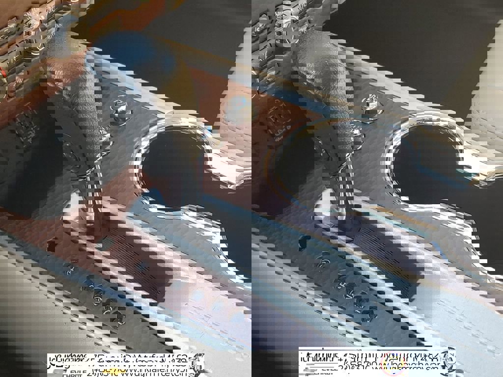 Used 2018 Nissan Pathfinder Platinum image 18