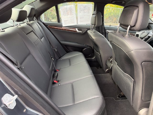 Used 2013 Mercedes-Benz C 300 4MATIC Sedan image 10