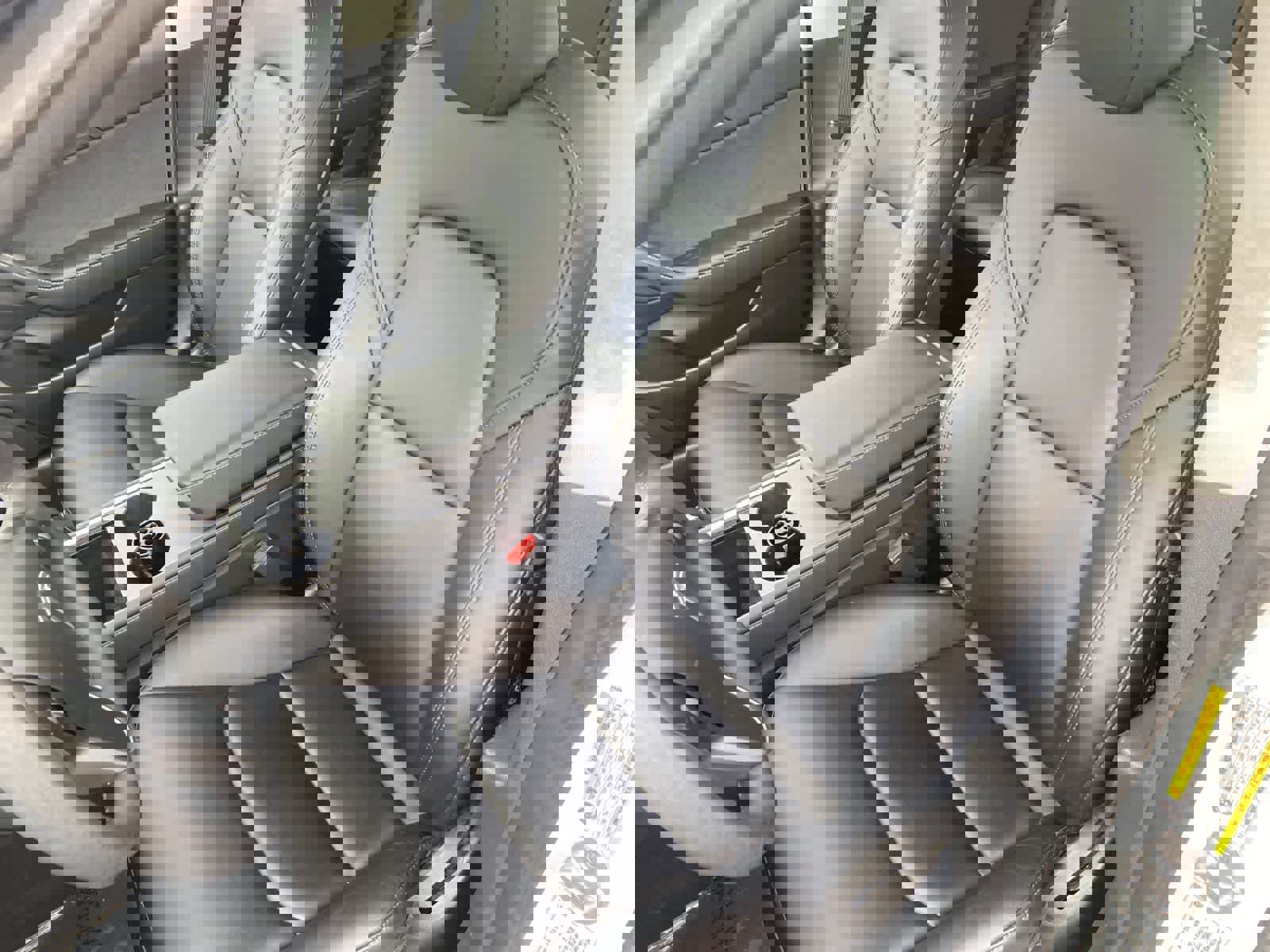 Used 2023 Tesla Model 3 Standard Range image 11