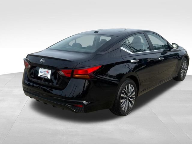 Used 2025 Nissan Altima 2.5 SV image 9