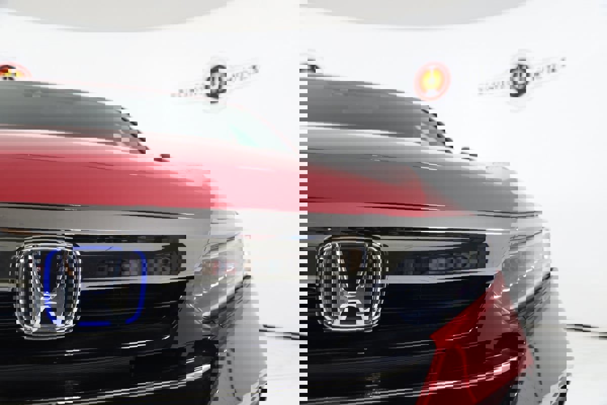 Used 2022 Honda Accord Sport image 18