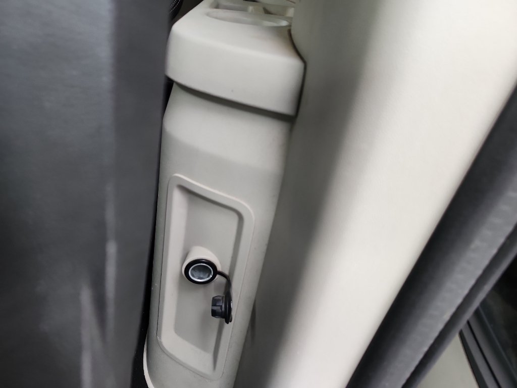 Used 2019 Dodge Grand Caravan SXT FWD image 13