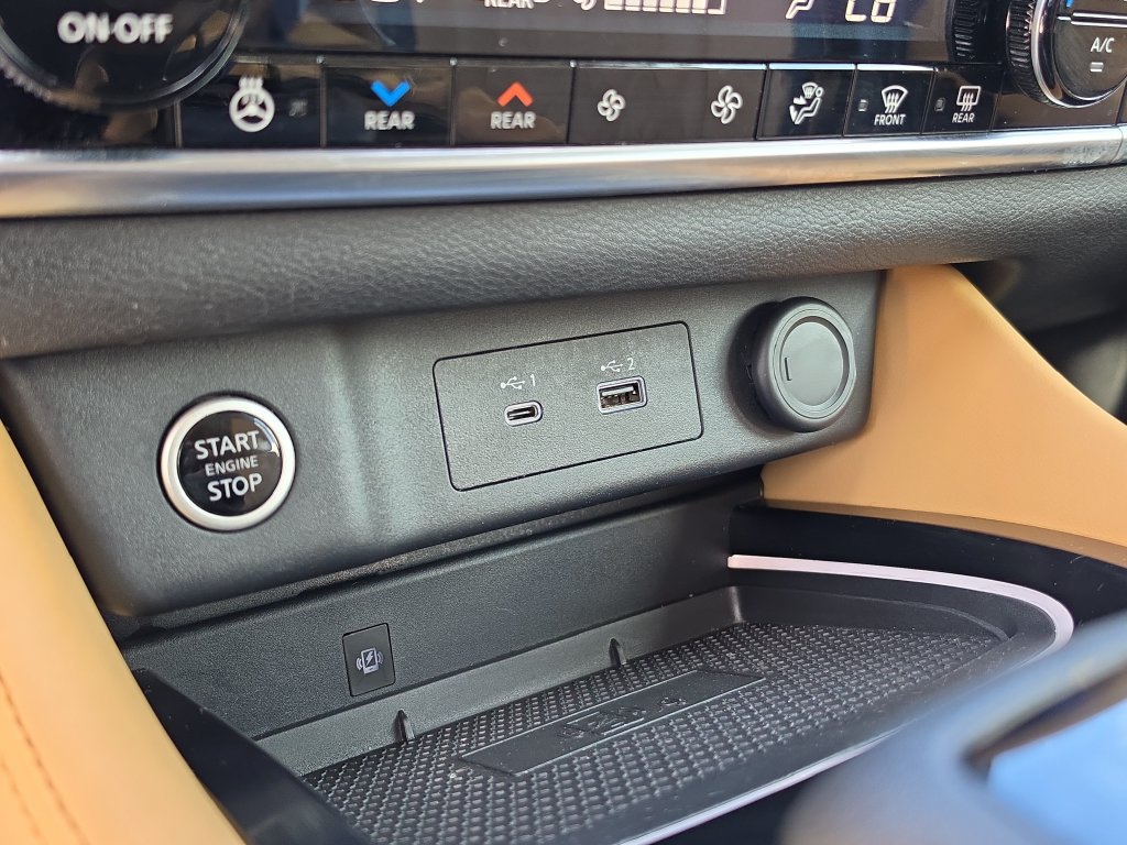 Used 2021 Nissan Rogue Platinum FWD image 29