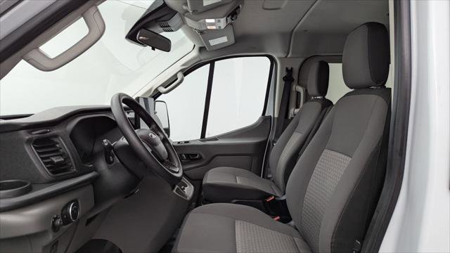 Used 2023 Ford Transit 350 XLT image 13