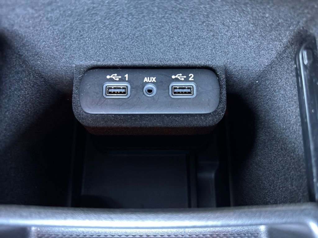 Used 2020 Dodge Charger GT image 27