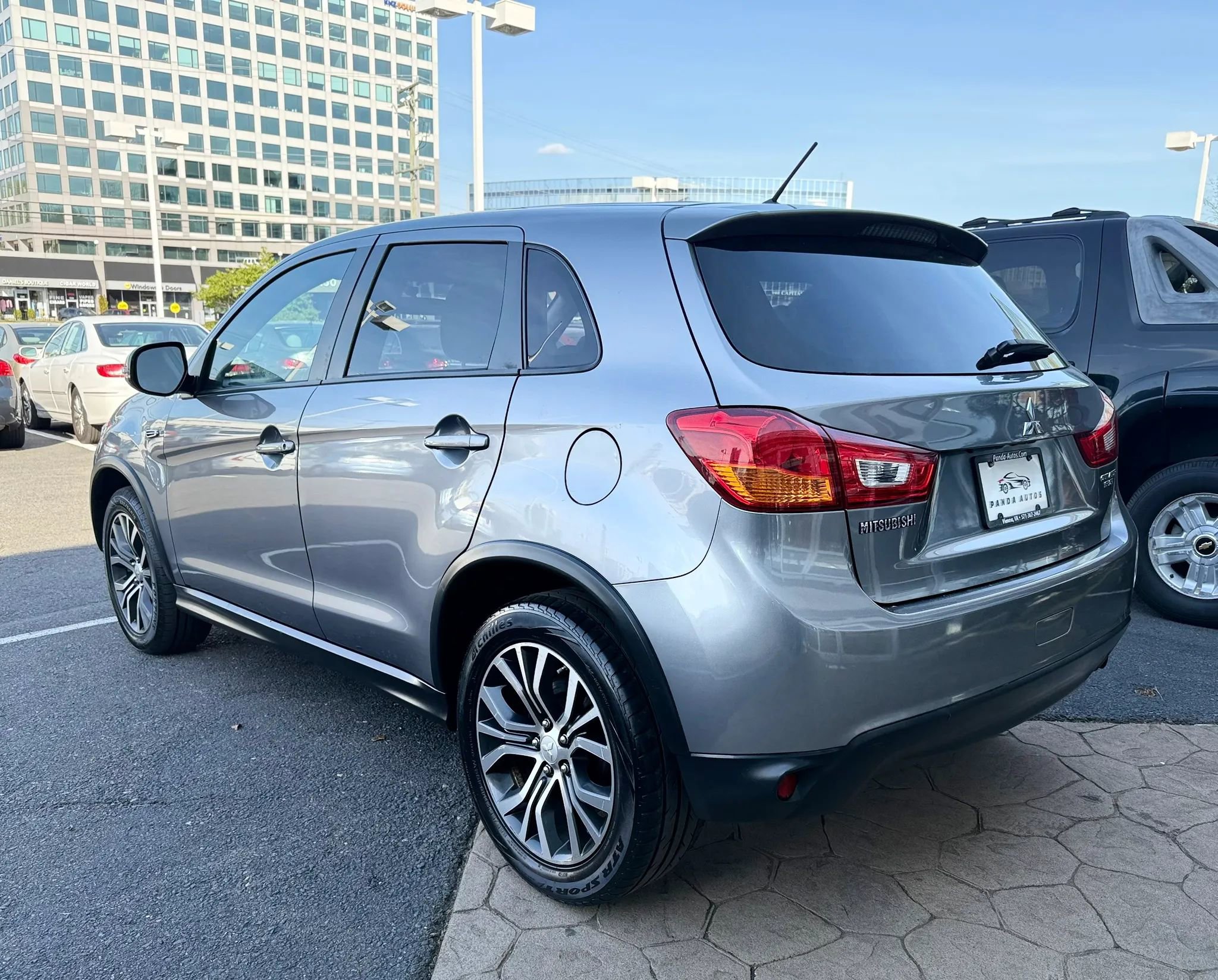 Used 2016 Mitsubishi Outlander Sport ES FWD image 5