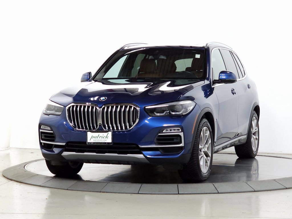Used 2019 BMW X5 xDrive50i w/ Premium Package 2 AWD/4WD image 3