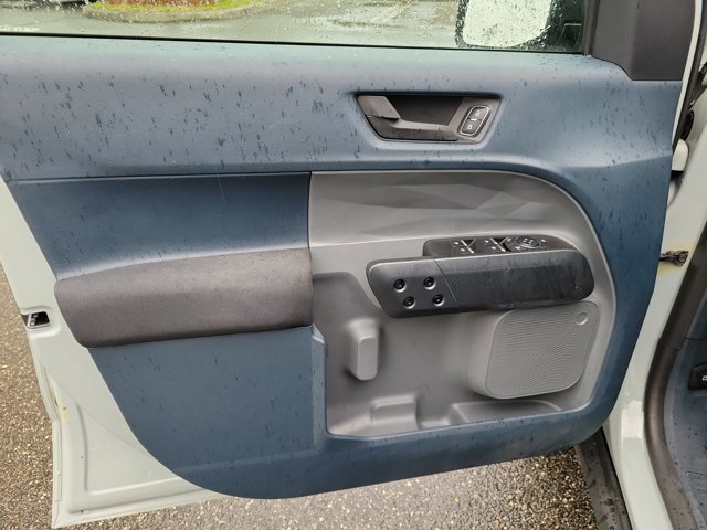 Used 2022 Ford Maverick XL image 17