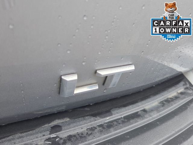 Used 2024 Chevrolet Suburban LT image 11