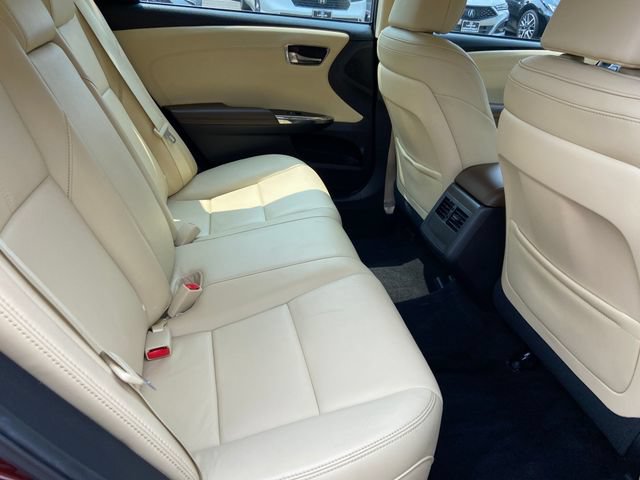 Used 2016 Toyota Avalon XLE FWD image 29