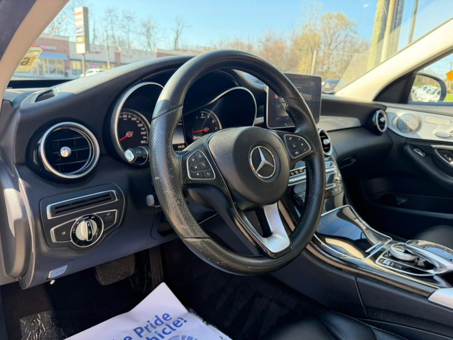 Used 2015 Mercedes-Benz C 300 4MATIC Sedan image 16