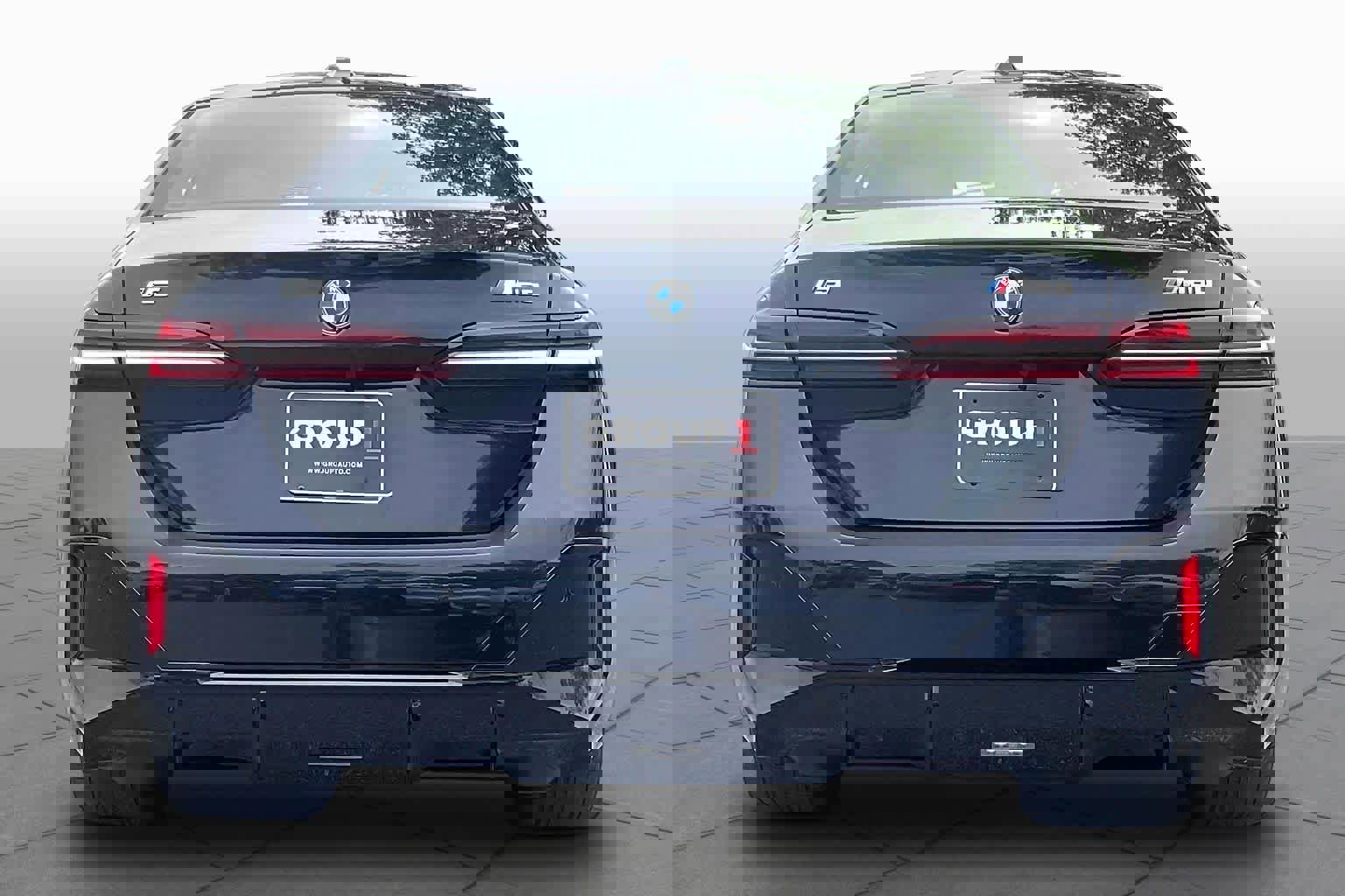 Certified 2024 BMW i5 M60 w/ Executive Package AWD/4WD image 4