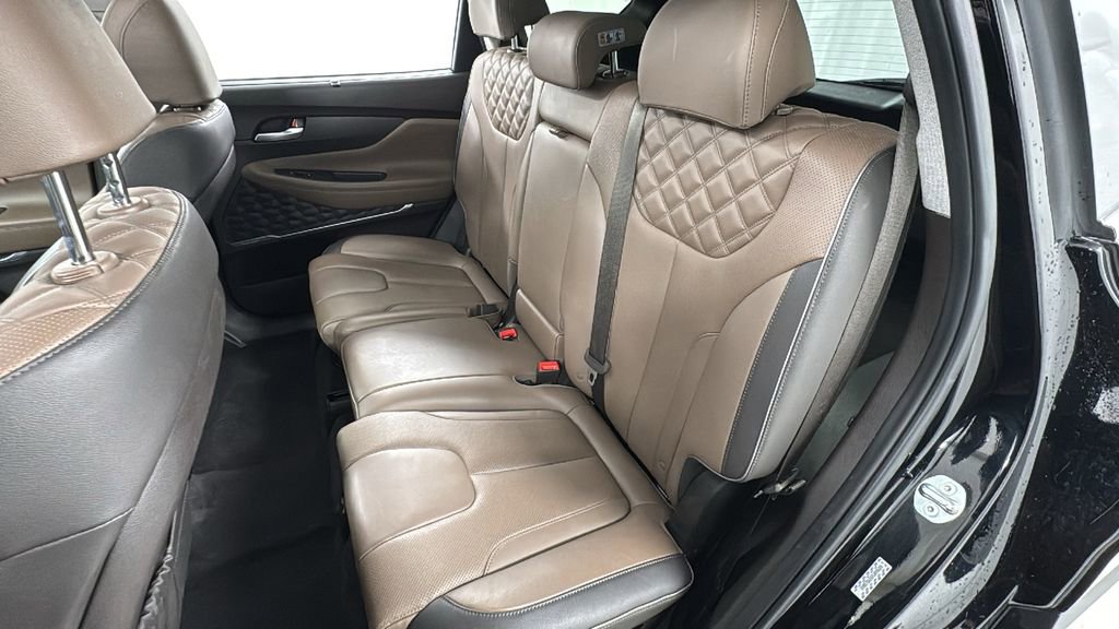 Used 2023 Hyundai Santa Fe Limited image 12