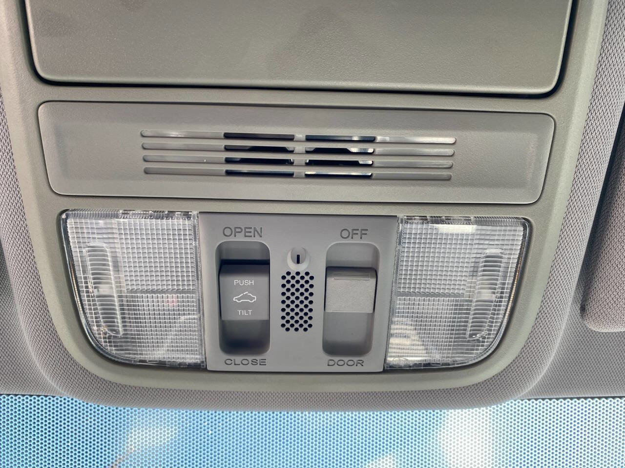 Used 2015 Honda Accord EX image 24