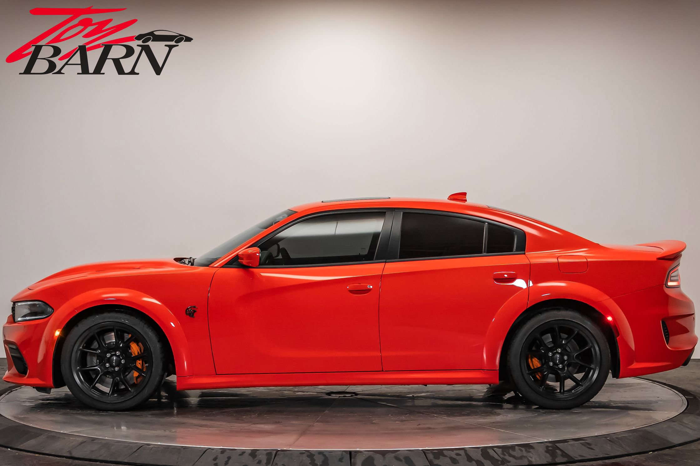Used 2021 Dodge Charger SRT Hellcat image 2