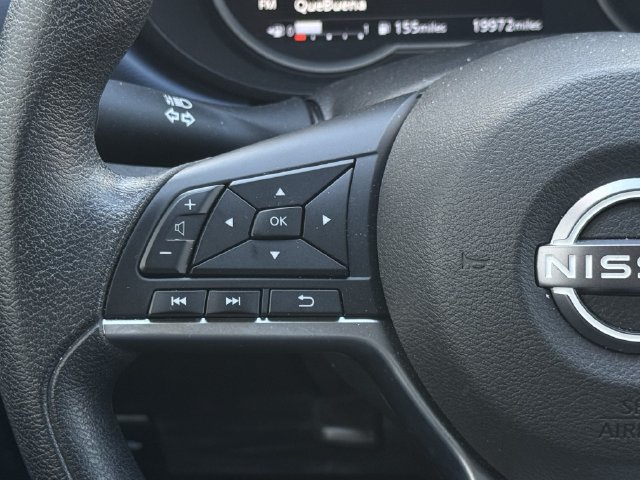 Used 2025 Nissan Versa SV FWD image 13
