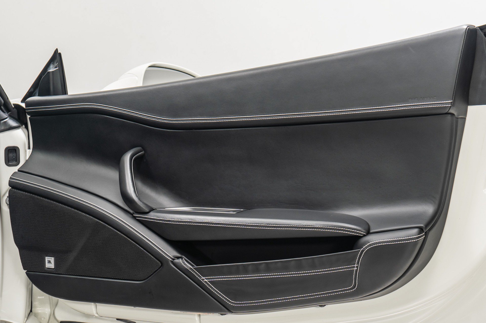 Used 2015 Ferrari 458 Spider RWD image 43