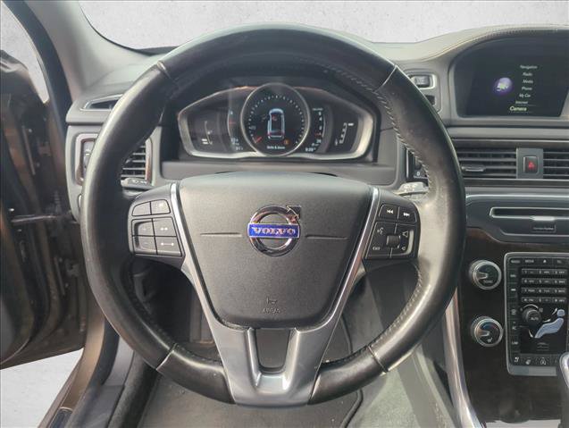 Used 2016 Volvo XC70 T5 Platinum w/ Climate Package FWD image 13