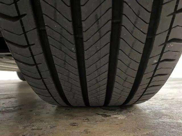 Used 2024 Cadillac Lyriq Sport RWD image 86