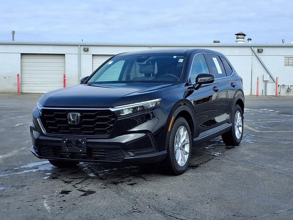 Used 2025 Honda CR-V EX image 2