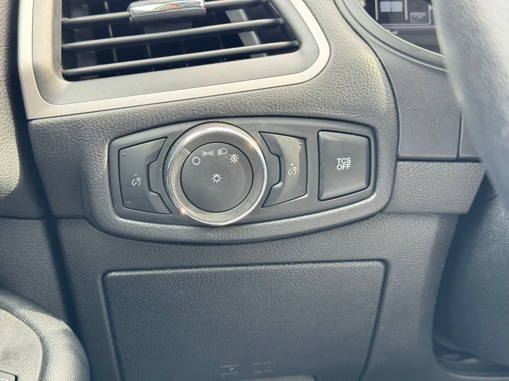 Used 2023 Ford Edge SEL image 28