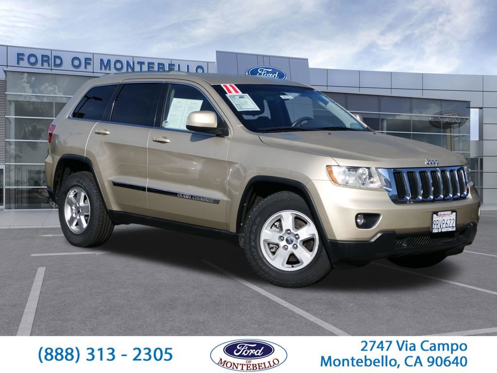 Used 2011 Jeep Grand Cherokee Laredo image 1