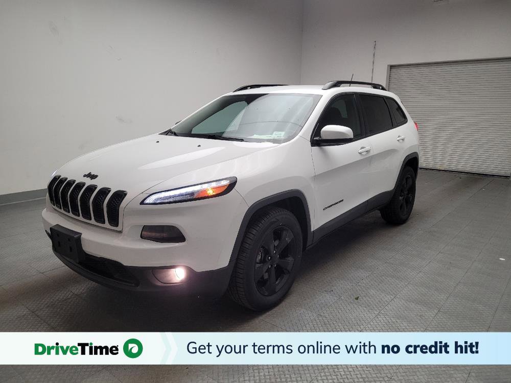 Used 2018 Jeep Cherokee Latitude w/ Altitude Package