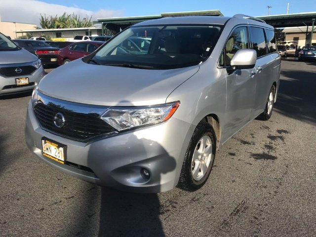 Used 2016 Nissan Quest SV image 1