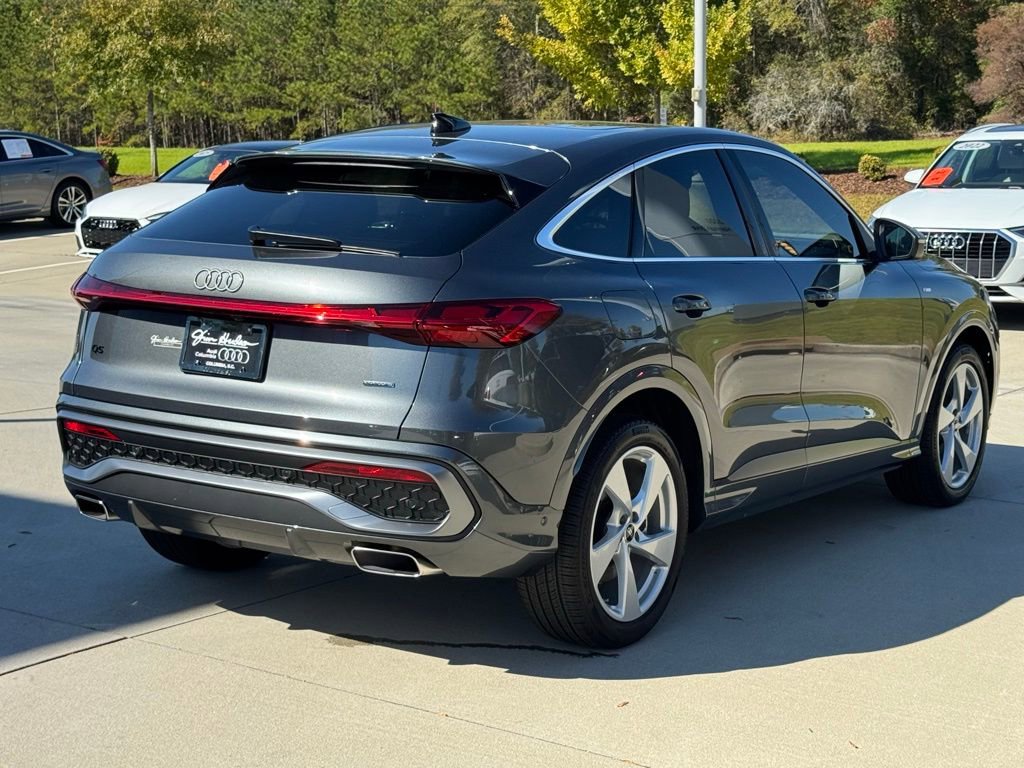 New 2025 Audi Q5 Prestige image 14