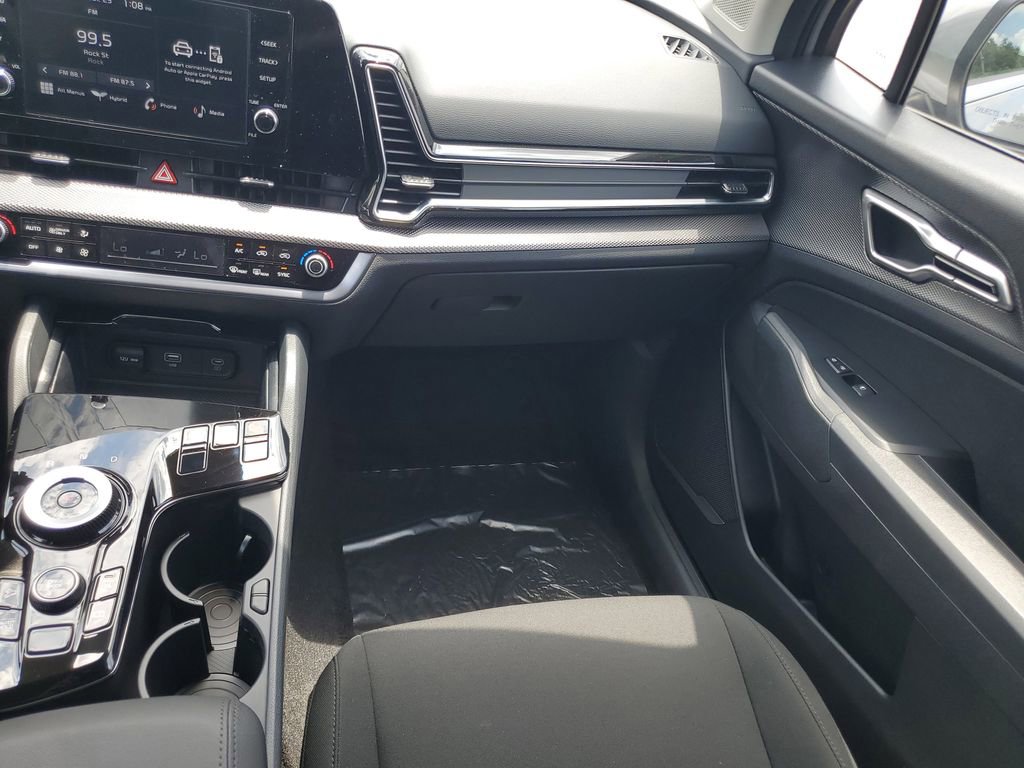 New 2025 Kia Sportage LX FWD image 25