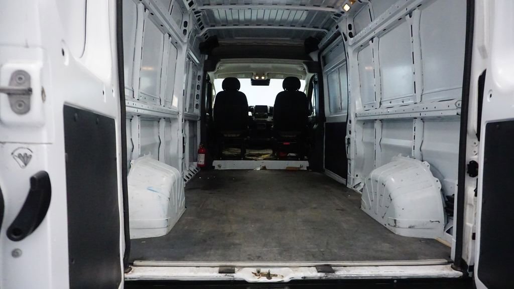 Used 2023 RAM ProMaster 2500 image 14