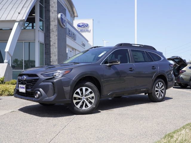 Used 2025 Subaru Outback Premium w/ Popular Package #1
