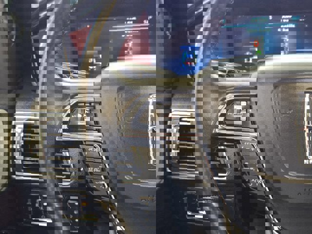 Used 2024 Lincoln Navigator L Reserve w/ Equipment Group 201A image 30