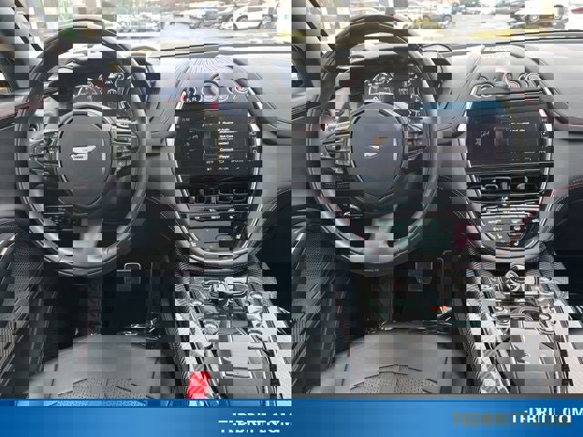 Used 2024 Aston Martin DBX 707 image 16